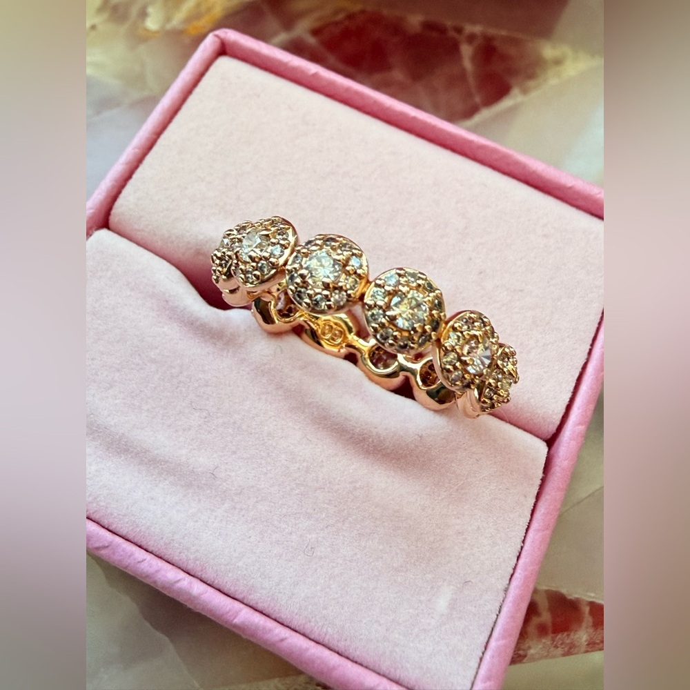 Swarovski Rose Gold Crystal ring - Picture 4 of 9